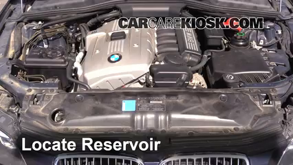 2007 BMW 525i 3.0L 6 Cyl. Líquido limpiaparabrisas Agregar líquido